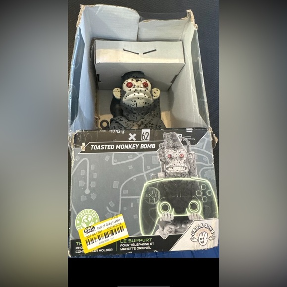 Call of Duty Cable Guy Phone and Controller Holder - Toasted Monkey Bomb - Picture 2 of 7